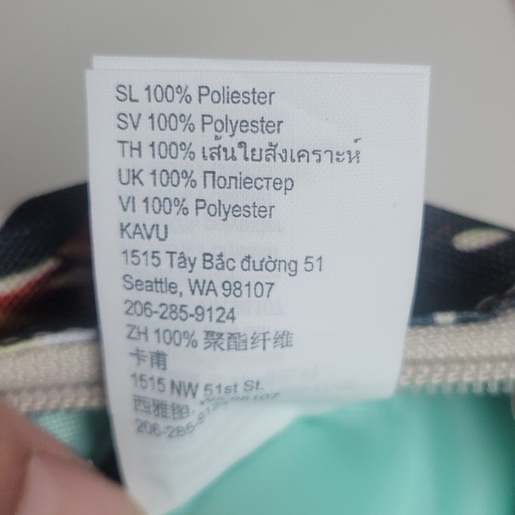 Kavu Renrose Crossbody Bag. - Picture 11 of 13